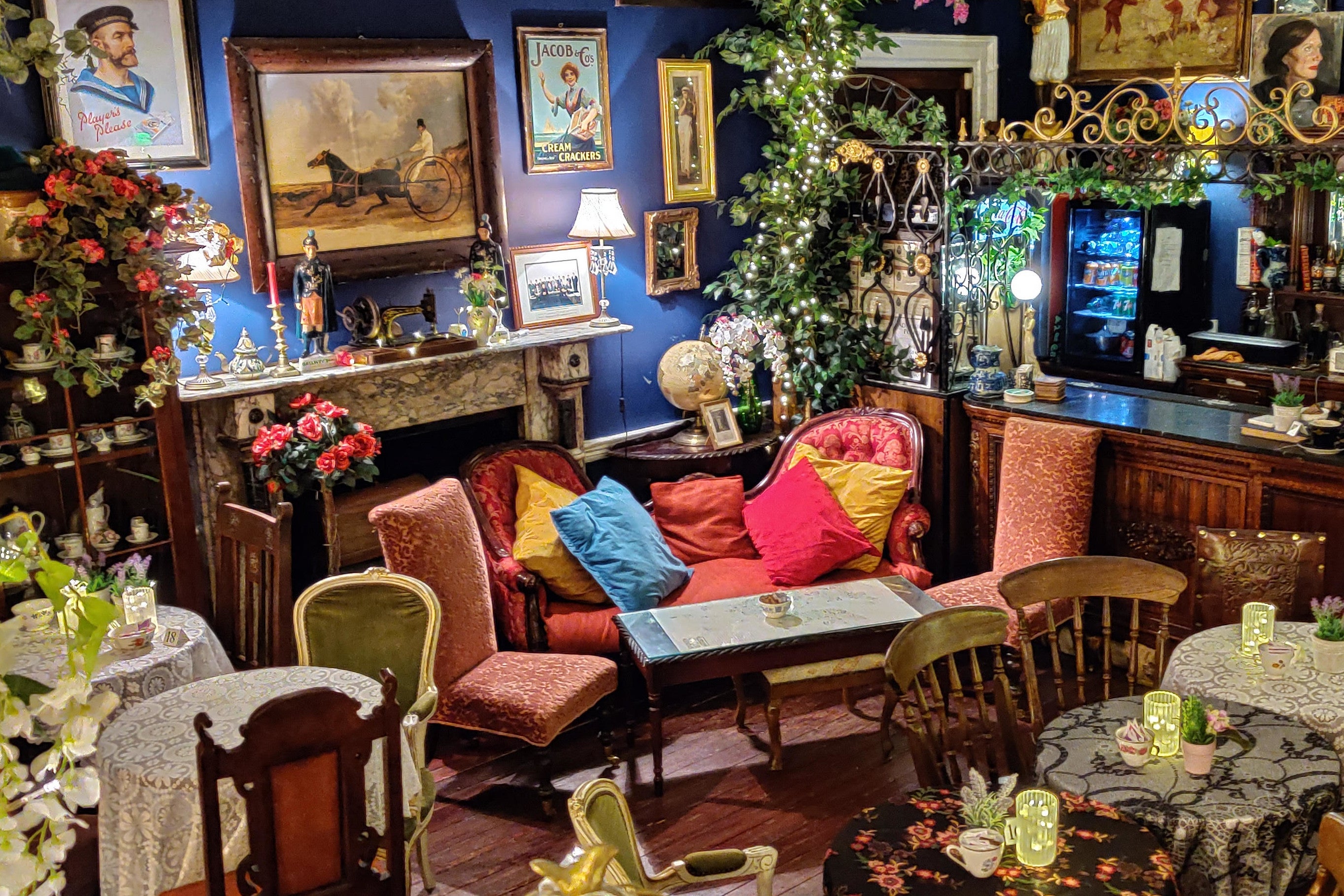 the-parlour-vintage-tea-rooms-visit-the-east-of-ireland-ireland-s